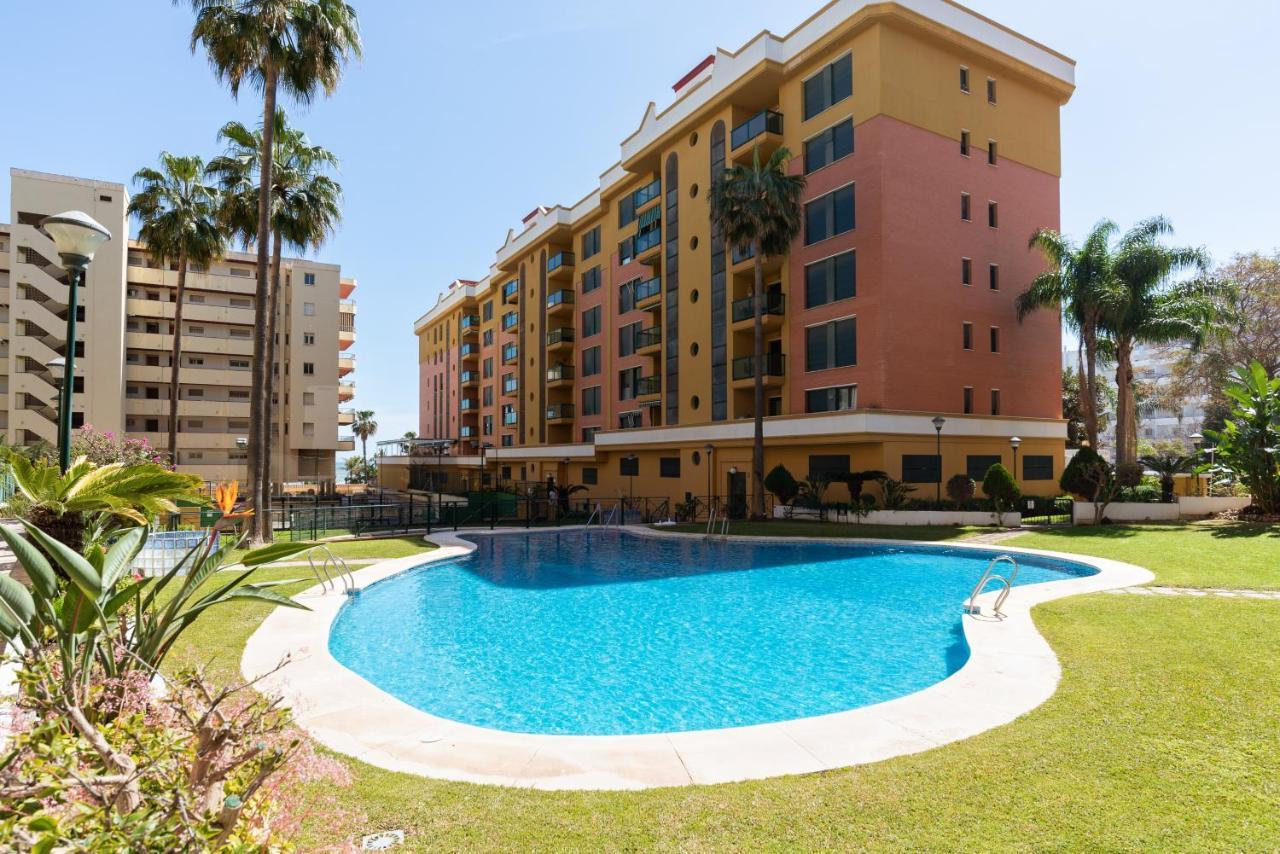 Apartamento Residencial Bajondillo 托雷莫利诺斯 外观 照片