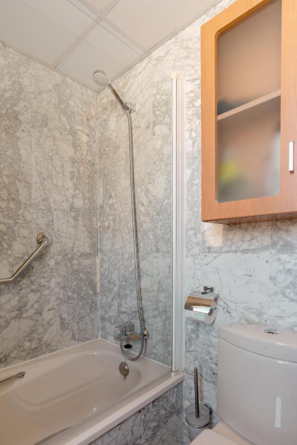 Apartamento Residencial Bajondillo 托雷莫利诺斯 外观 照片
